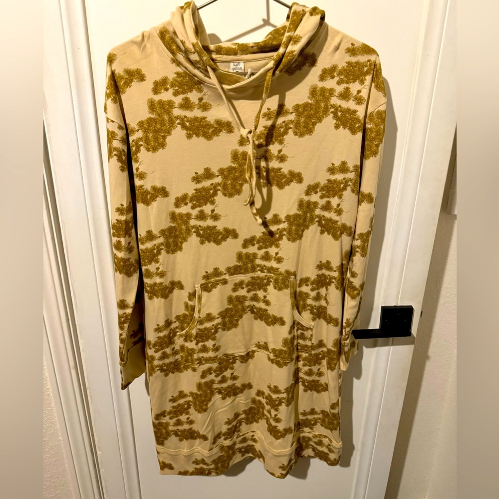 5/$20 NWT Kate Quinn Sweater Dress